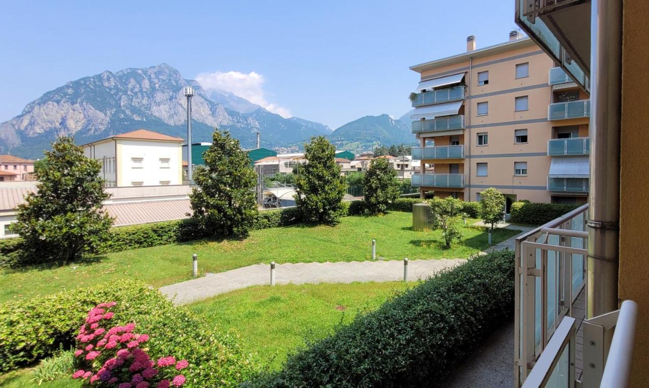 Large Well-Equipped Appartement Near Como Lake Лекко Экстерьер фото