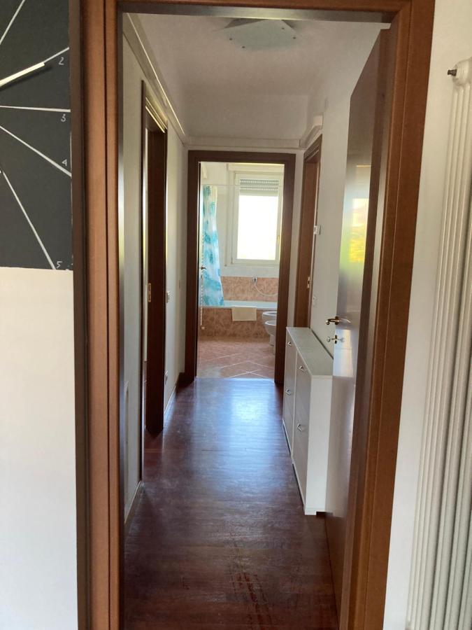 Large Well-Equipped Appartement Near Como Lake Лекко Экстерьер фото
