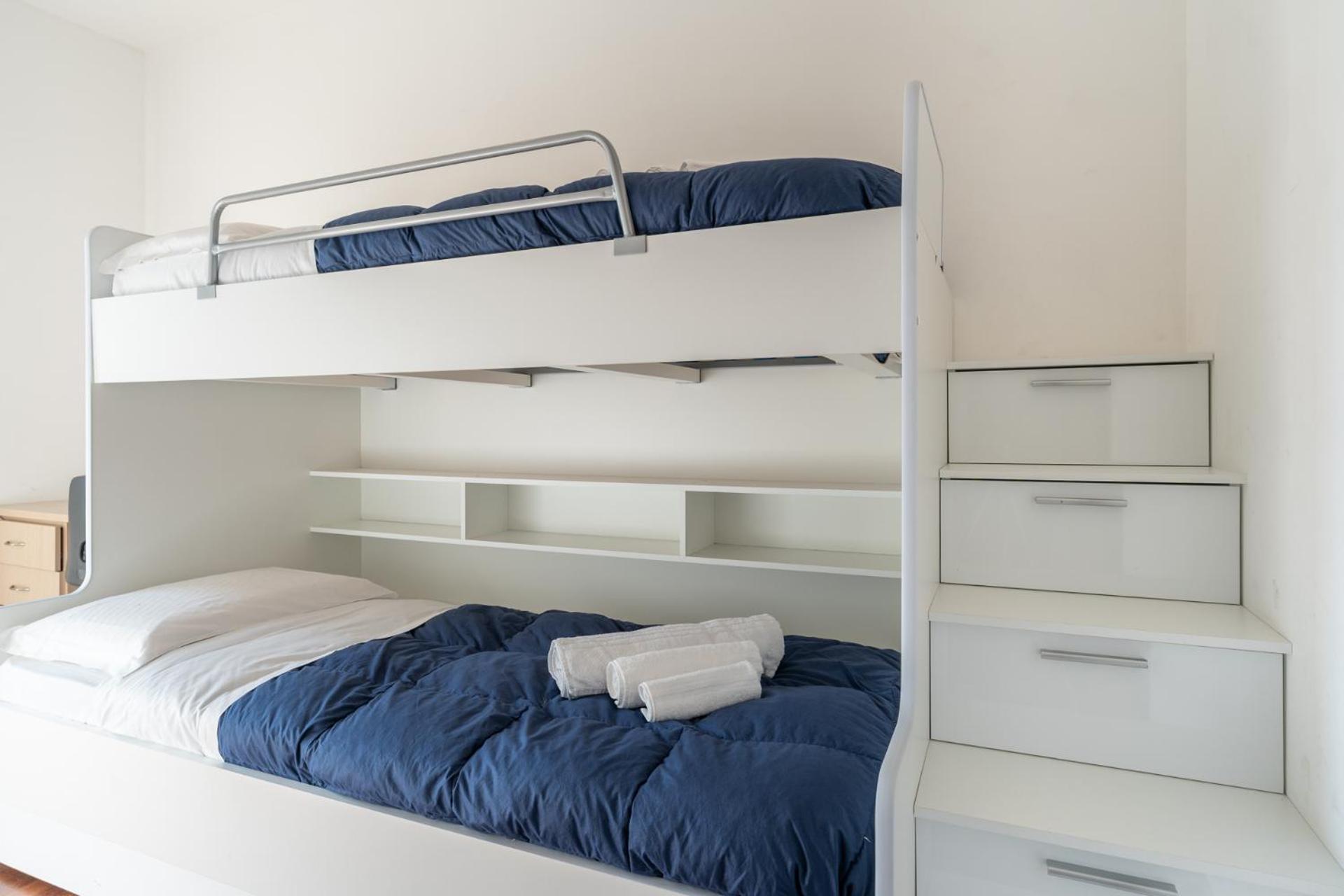 Large Well-Equipped Appartement Near Como Lake Лекко Экстерьер фото