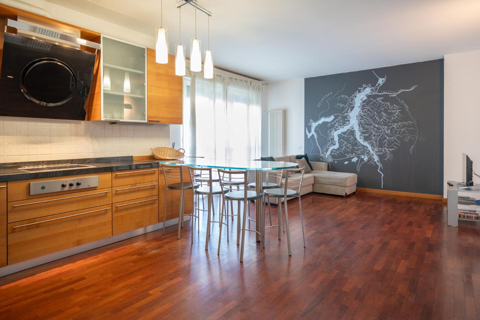 Large Well-Equipped Appartement Near Como Lake Лекко Экстерьер фото